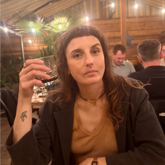 Meet your Posher, Roni - Picture 2 of 4